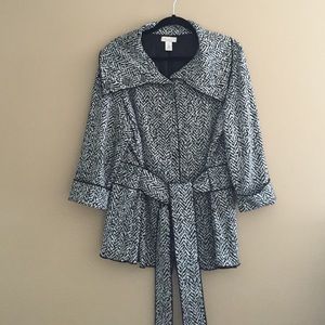 Black & white light weight jacket 2X